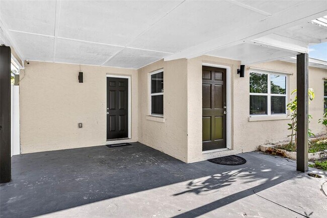 Building Photo - 2229 Casa Vista Dr