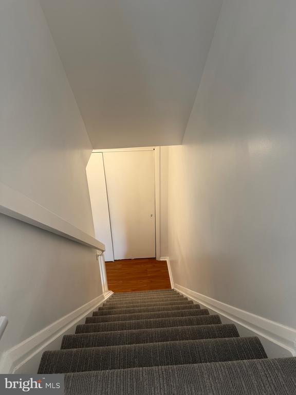 Building Photo - 6581 Sweet Fern