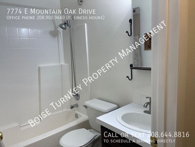 Building Photo - 7774 E Mountain Oak Dr