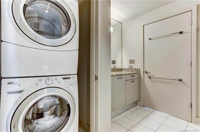 Building Photo - 1133 Metropolitan Ave