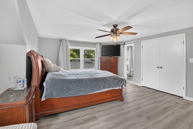 Building Photo - 12420 Seabury Ln