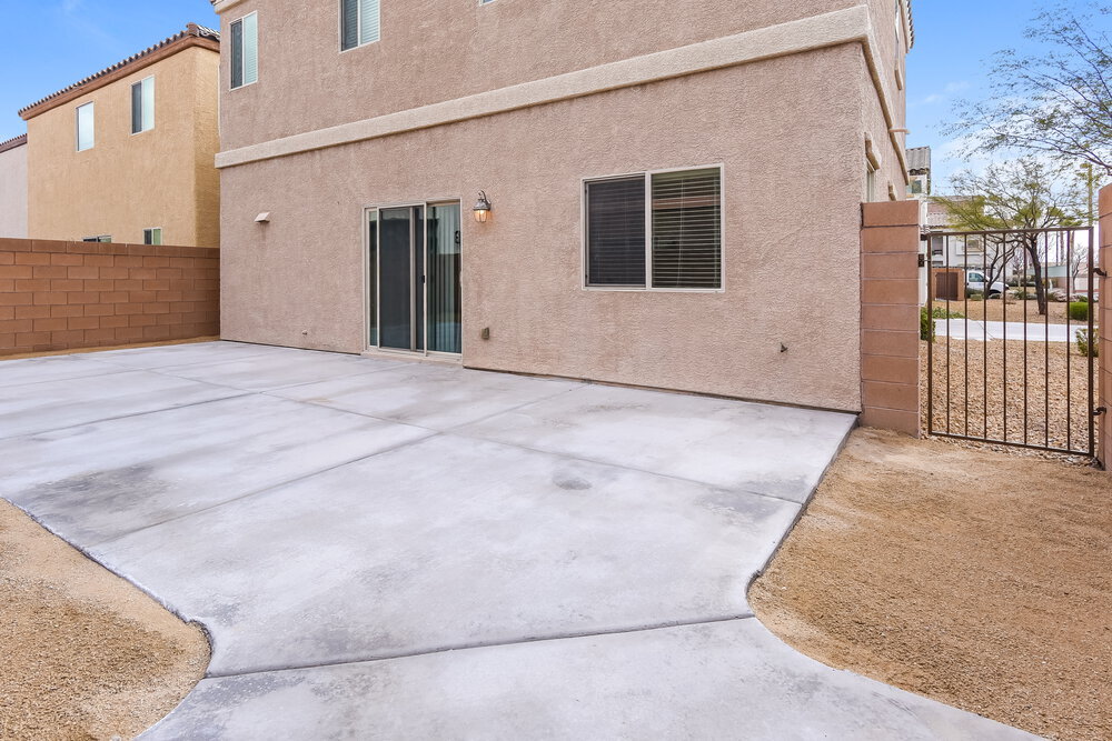 Building Photo - 9044 Catching Ct