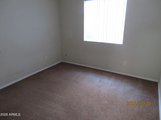 Building Photo - 15446 W Gelding Dr