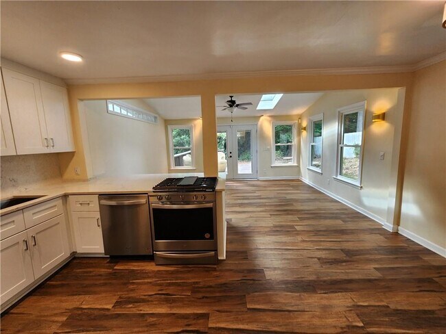 Building Photo - 3516 Hildon Cir