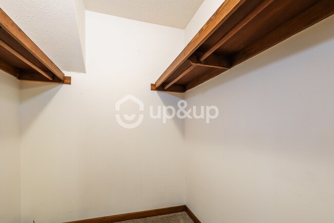 Building Photo - Fantastic 3bd/2.5ba home! Let yourself in!