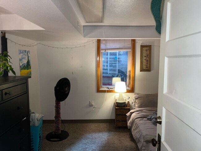 Building Photo - 1500 11th Ave