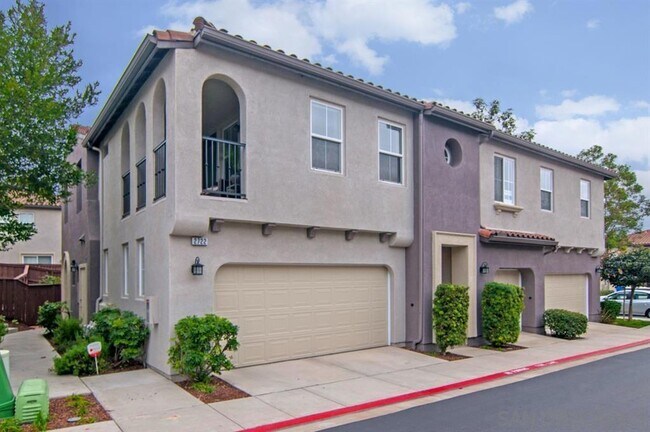 Primary Photo - 2722 Castlehill Rd