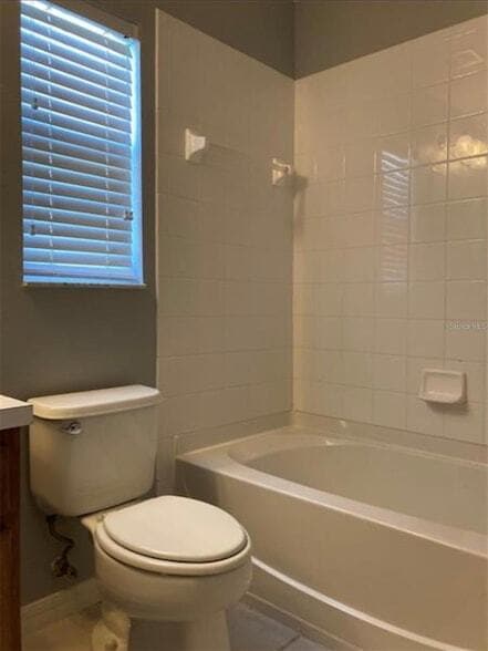 Building Photo - 6710 Lake Camden Way