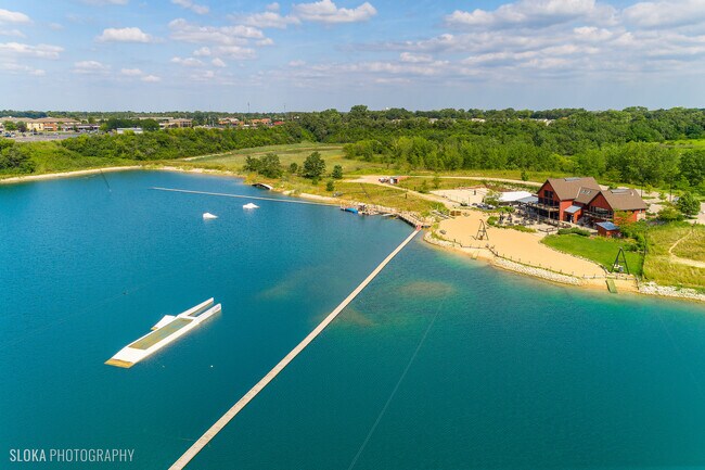 Building Photo - 71 N Williams St