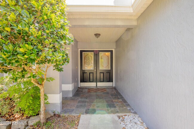 Building Photo - 3158 Ash Harbor Dr E