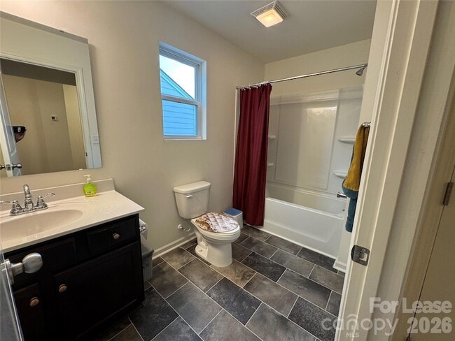 Building Photo - 574 Scotch Meadows Loop