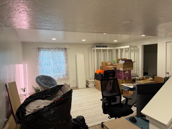 Building Photo - 3766 W 930 N