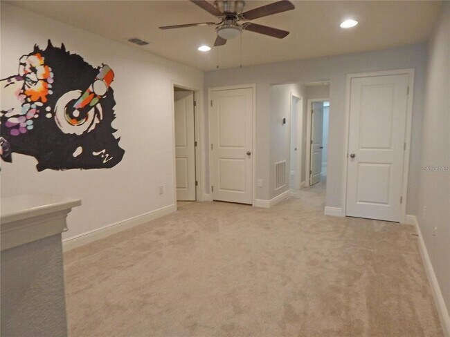 Building Photo - 10115 Newel Valley Loop