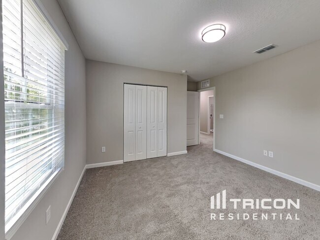 Building Photo - 10231 Old Dixie Hwy