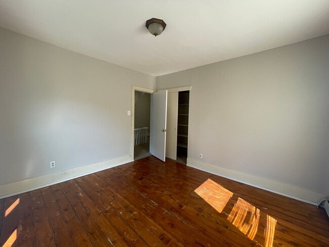 Building Photo - 57-59 Holbrook St