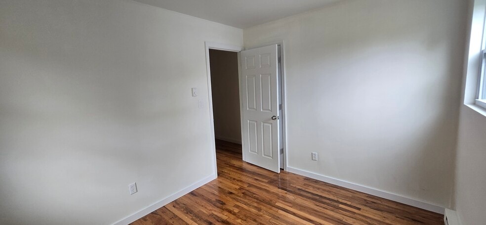 Building Photo - 153 Vernon Valley Rd