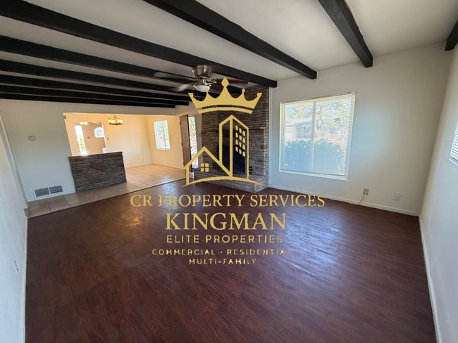 Building Photo - 3 Bedroom, 2 Bath Home – Vintage Charm at Its Best!