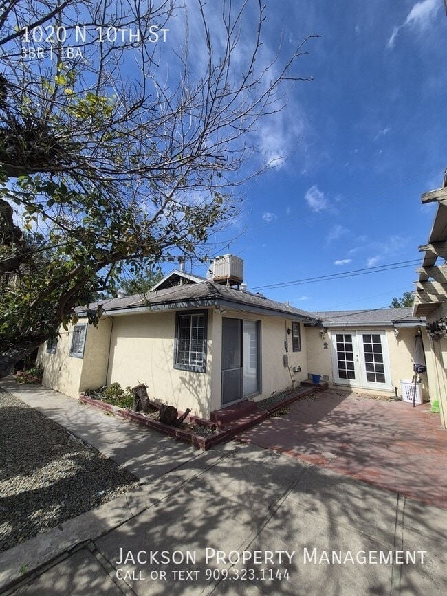 Building Photo - 1020 N 10th St