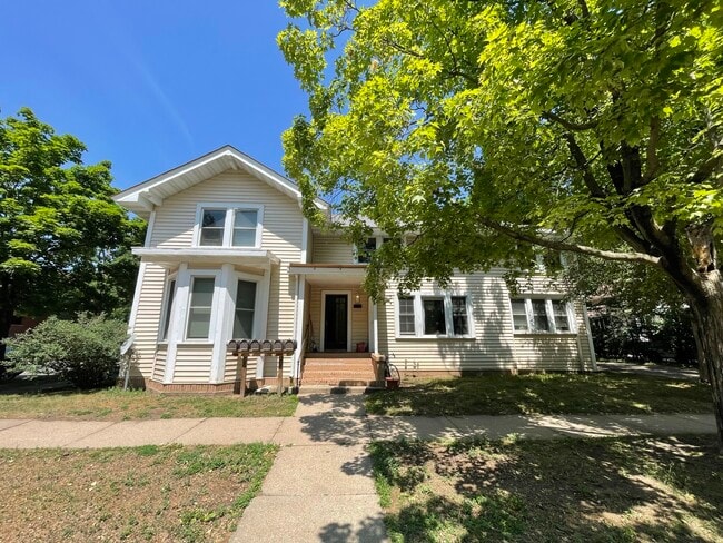 Primary Photo - 148 Marston Ave