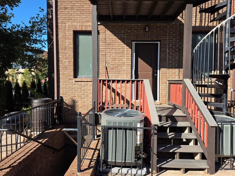 Building Photo - 46 N St NW