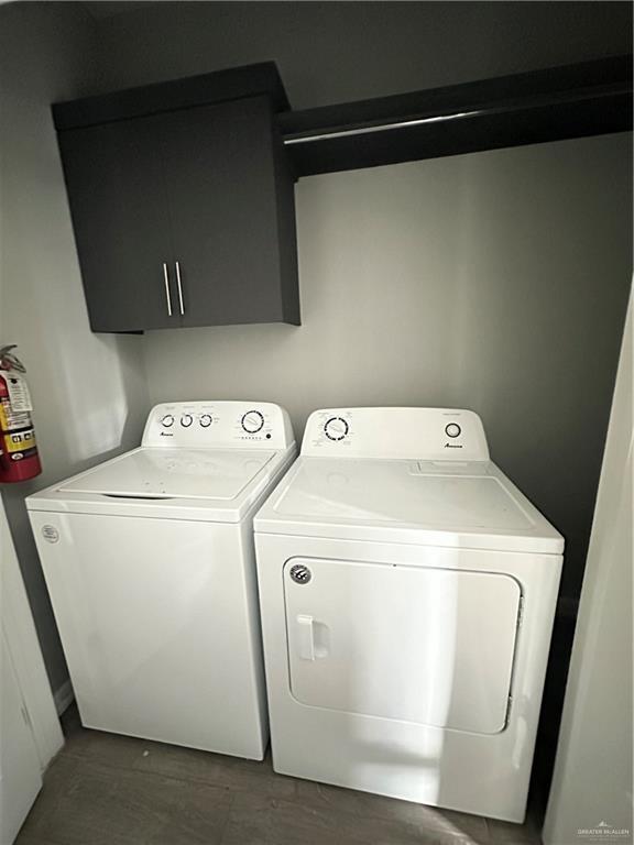 Building Photo - 13 South Dr