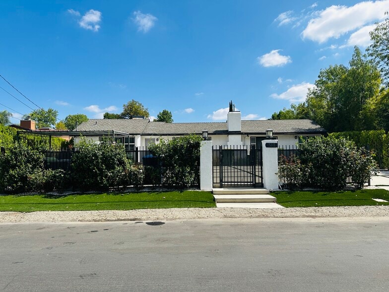 Building Photo - 5148 Otis Ave