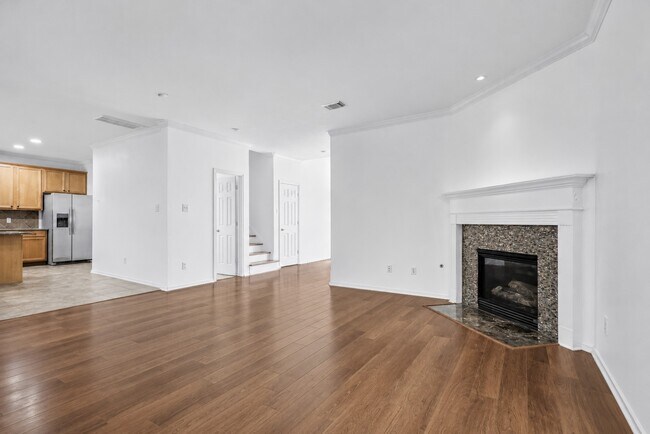 Building Photo - 174 E Spindle Tree Cir