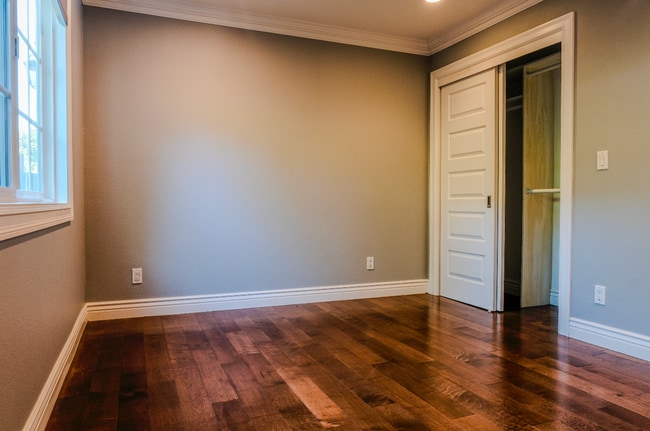 Building Photo - Beautifully remodeled, Los Altos Schools, ...