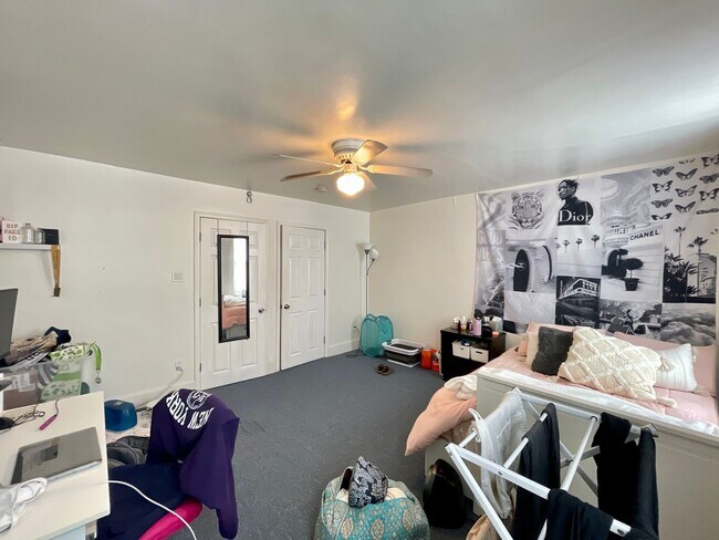 Building Photo - 416 N 31st St