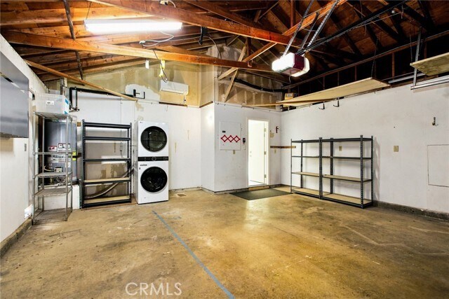 Building Photo - 1508 Lakeside Ln