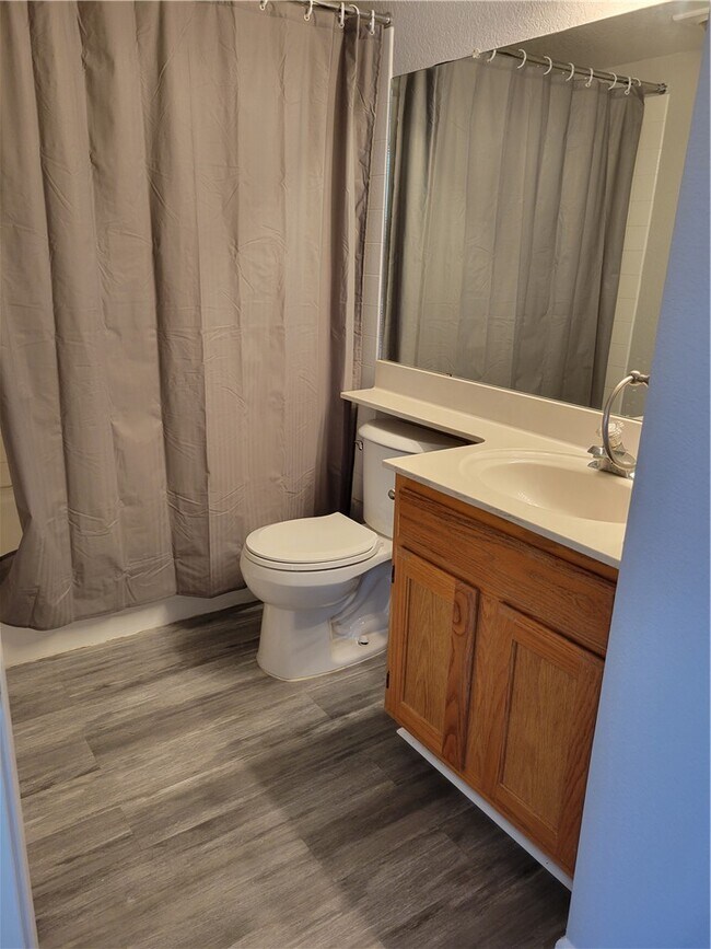 Building Photo - 1611 AZ-95