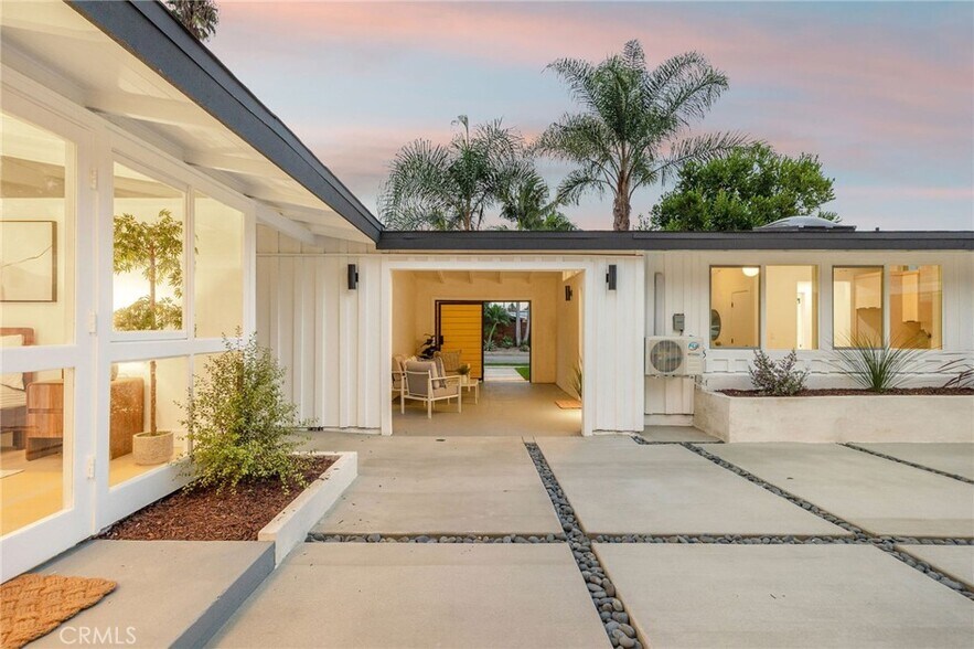 Building Photo - 3103 Shipway Ave