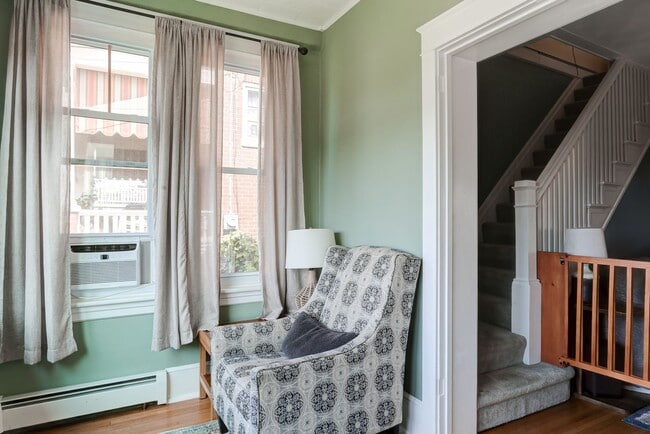 Building Photo - 3 Bed 1 Bath in Lemoyne Pa