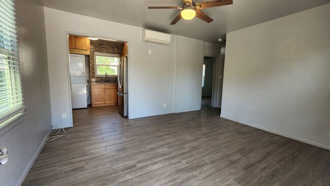 Building Photo - 4138 Brunswick Ave
