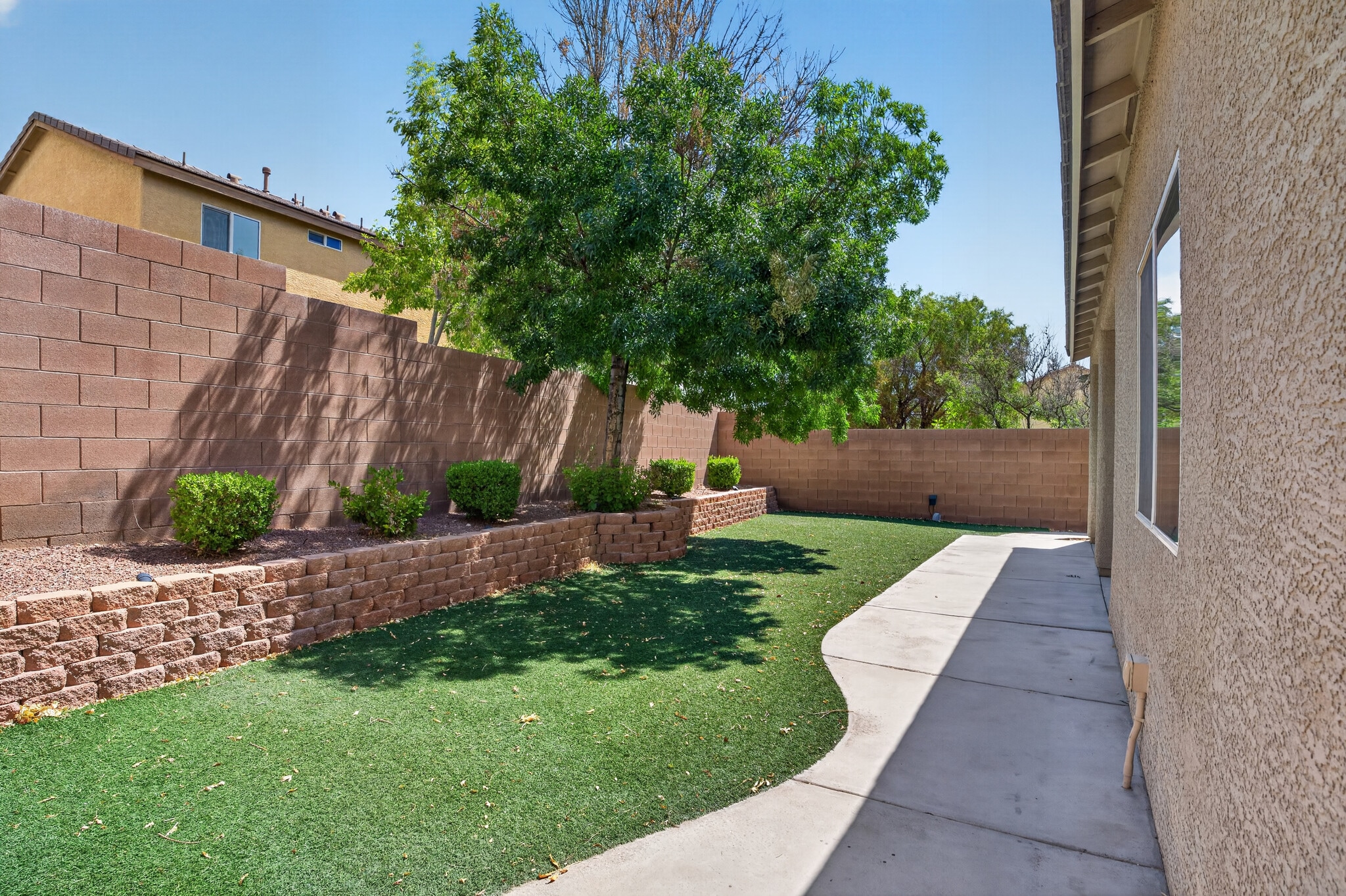 Building Photo - 10648 Bandera Mountain Ln