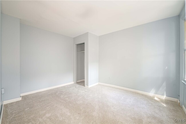 Building Photo - 42 E Cayuga St