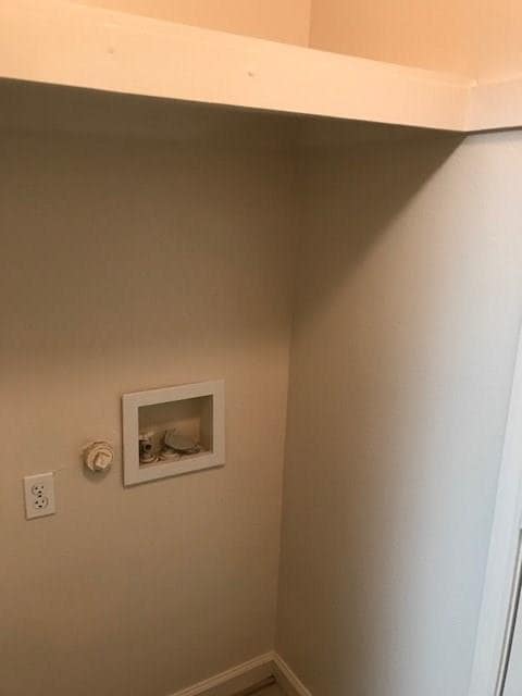 Building Photo - 717 Claremont Pkwy