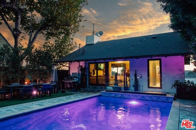 Building Photo - 8297 Presson Pl