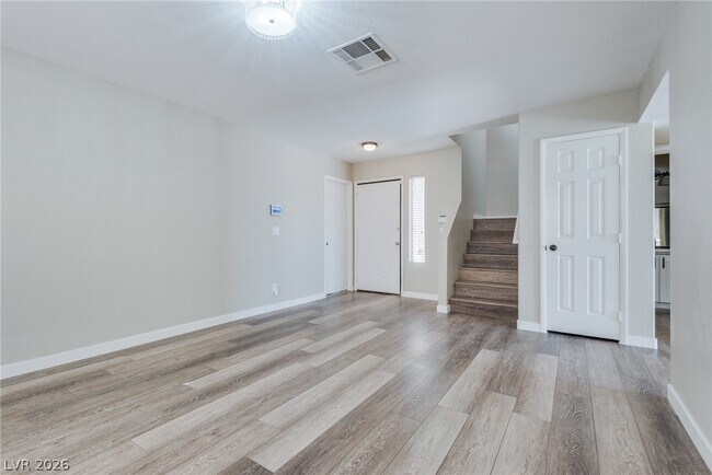 Building Photo - 2232 Chapman Hill Dr