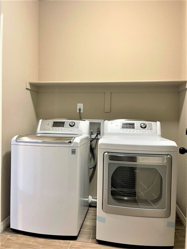 Building Photo - 12745 Culebra Peak Dr
