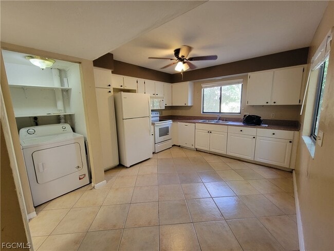 Building Photo - 7752 Tamara Lee Ct