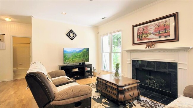 Building Photo - 2835 Olde Town Park Dr