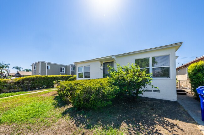 Building Photo - 3626 Highland Ave
