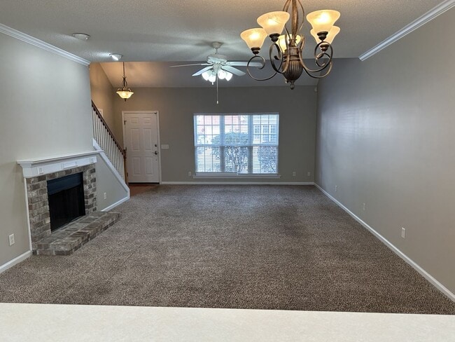 Building Photo - 7 Crossings Dr