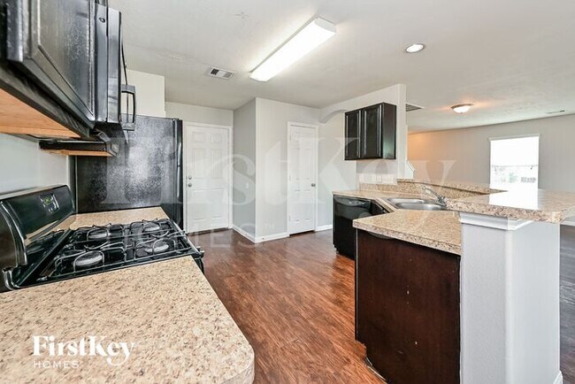 Building Photo - 21458 Wilona Way