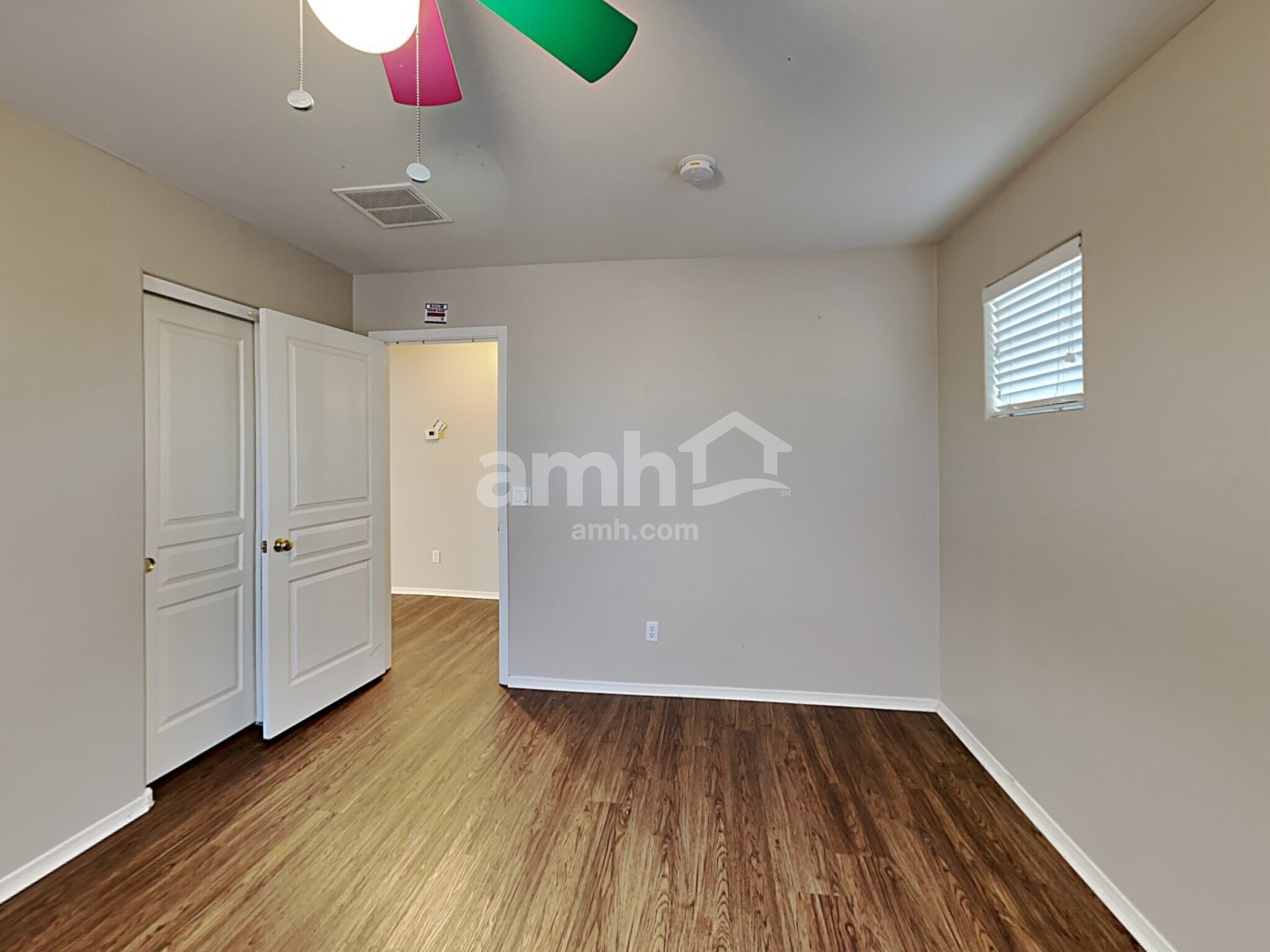 Building Photo - 6911 W Irwin Ave