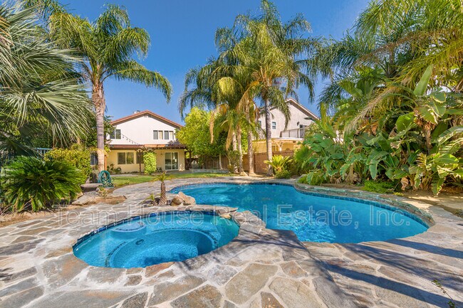 Building Photo - 18210 Shannon Ridge Pl