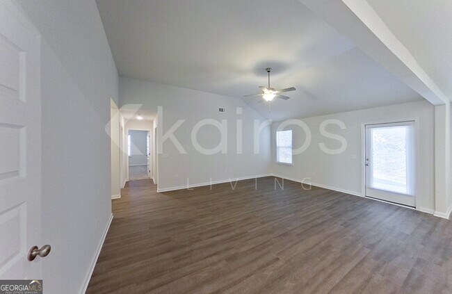 Building Photo - 132 Western Red Cedar Dr