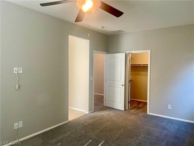 Building Photo - 8365 S Pioneer Way