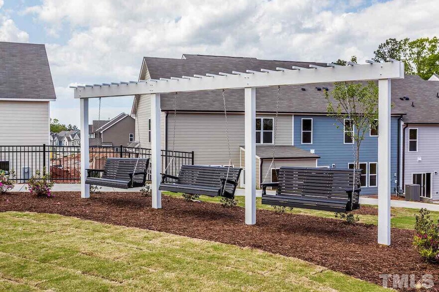 Building Photo - Room in Townhome on Whitesell Way
